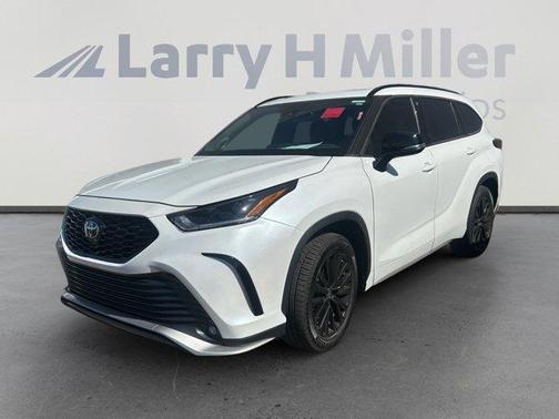 2023 Toyota Highlander XSE