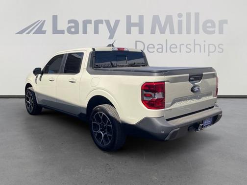 DESERT SAND 2025 Ford Maverick LARIAT
