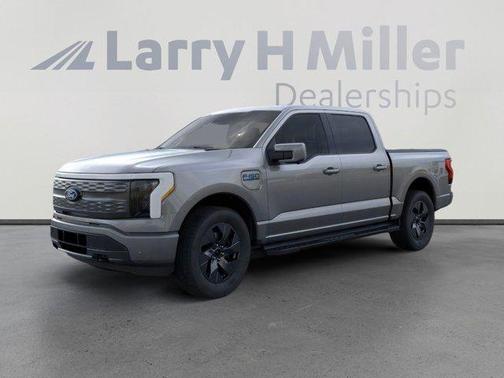 2025 Ford F-150 Lightning LARIAT