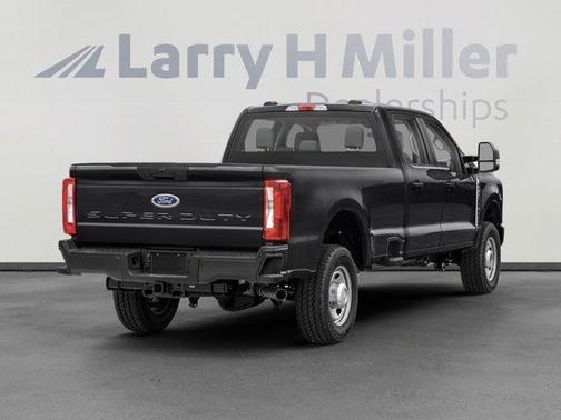 2025 Ford F-350 Lariat Super Duty