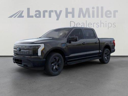 2025 Ford F-150 Lightning LARIAT