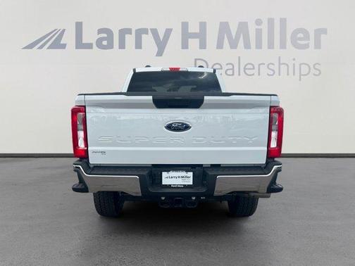 2025 Ford F-350 XLT