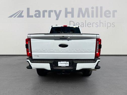 2025 Ford F-350 Lariat Super Duty