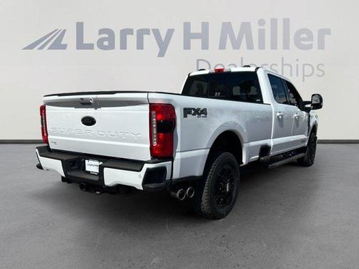 2025 Ford F-350 Lariat Super Duty