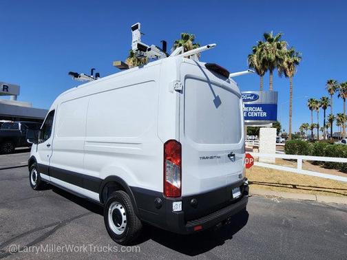 2025 Ford Transit-250 148 WB Medium Roof Cargo
