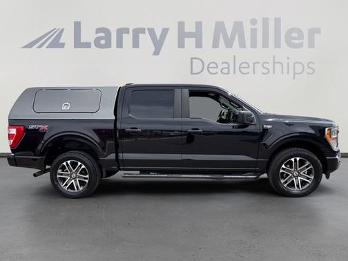 AGATE BLACK METALLIC 2022 Ford F-150 LARIAT