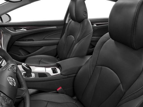2018 Buick LaCrosse Avenir