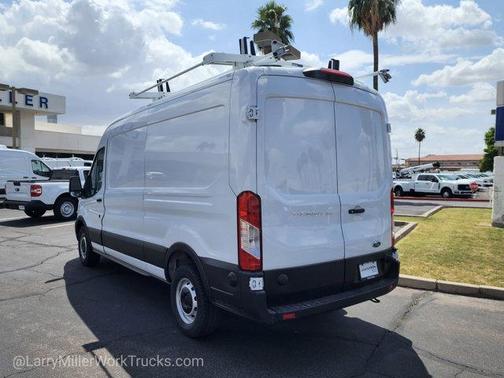 2025 Ford Transit-250 148 WB Medium Roof Cargo
