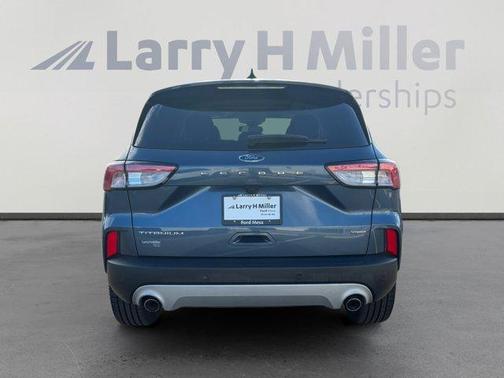 2020 Ford Escape Titanium Hybrid