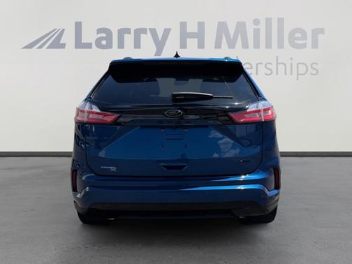 ATLAS BLUE 2023 Ford Edge SE