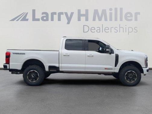 2025 Ford F-350 Platinum