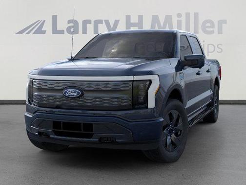 2025 Ford F-150 Lightning LARIAT