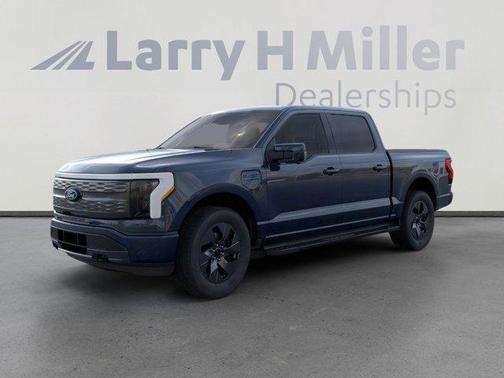 2025 Ford F-150 Lightning LARIAT