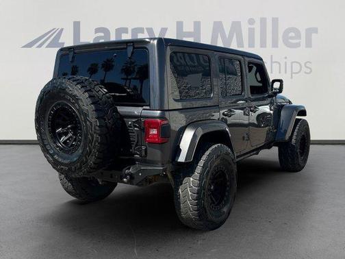 2020 Jeep Wrangler Unlimited Sahara High Altitude