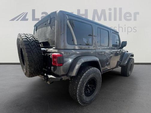 2020 Jeep Wrangler Unlimited Sahara High Altitude