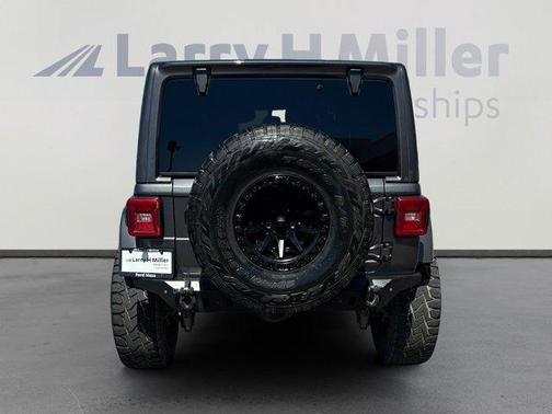 2020 Jeep Wrangler Unlimited Sahara High Altitude