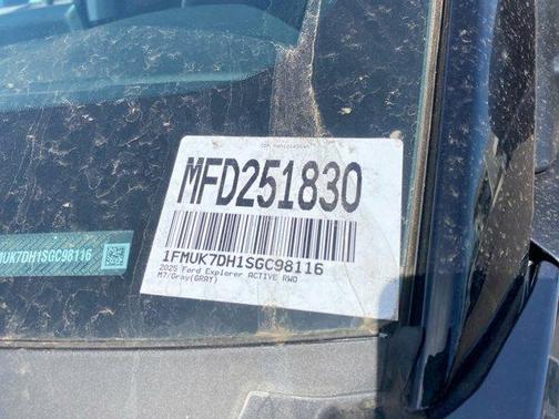 2025 Ford Explorer Active