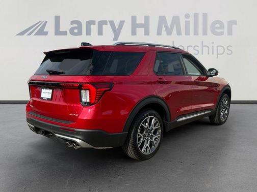 2025 Ford Explorer Platinum