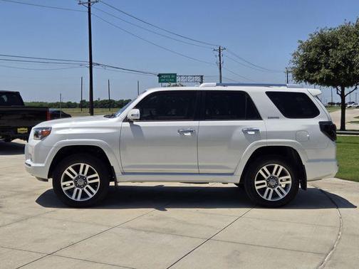 Blizzard Pearl Metallic 2013 Toyota 4Runner Limited