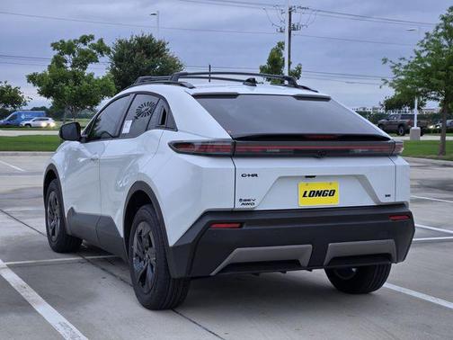 Wind Chill Pearl 2026 Toyota C-HR SE