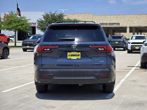 Blueprint 2025 Toyota Grand Highlander XLE