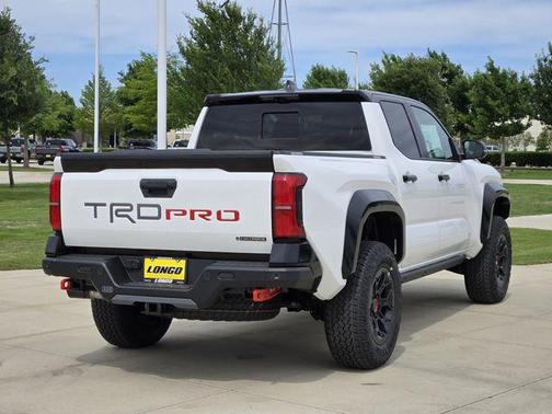 Ice Cap w/Black Roof 2026 Toyota Tacoma Hybrid TRD Sport