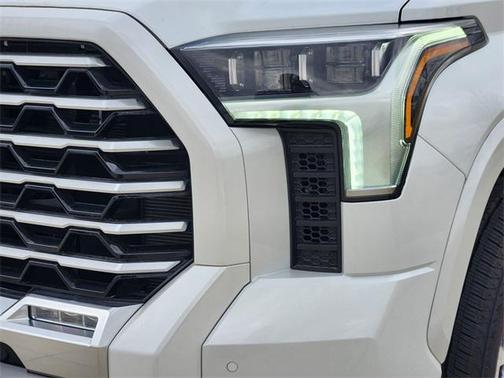 2023 Toyota Tundra Hybrid Capstone