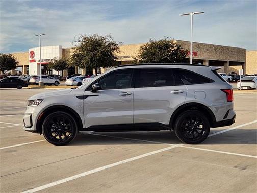 2023 Kia Sorento SX