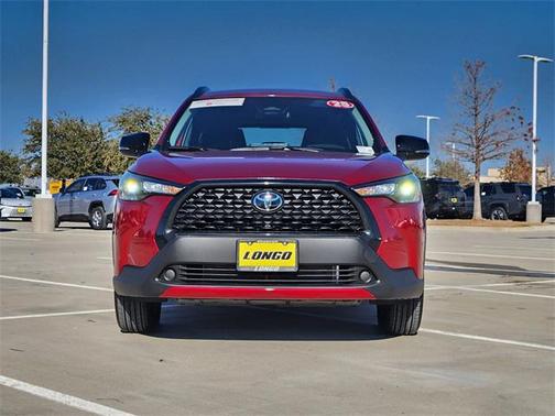 2025 Toyota Corolla Cross LE