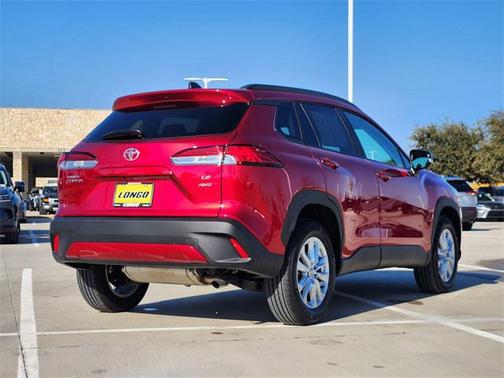 2025 Toyota Corolla Cross LE