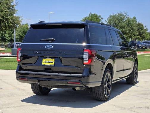 Agate Black Metallic 2022 Ford Expedition Max Limited
