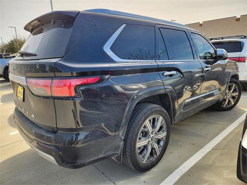 2023 Toyota Sequoia Capstone