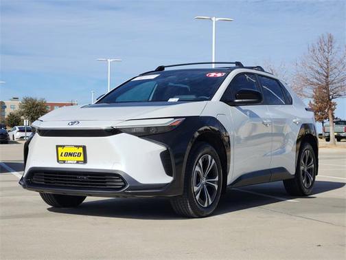 2024 Toyota bZ4X XLE