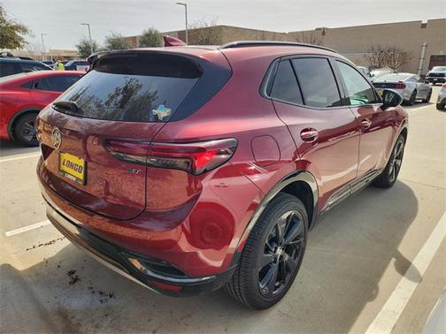 2022 Buick Envision FWD Essence