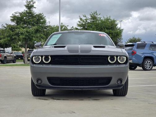 Destroyer Gray Clearcoat 2023 Dodge Challenger SXT