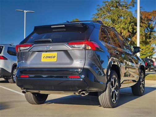 2025 Toyota RAV4 Hybrid SE