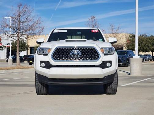 2019 Toyota Tacoma TRD Sport
