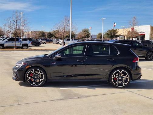 2025 Volkswagen Golf GTI 2.0T S DSG