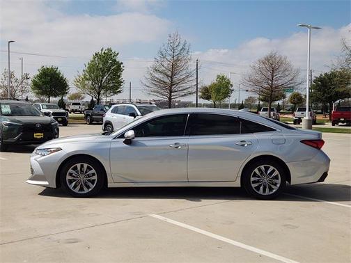 Celestial Silver Metallic 2021 Toyota Avalon XLE