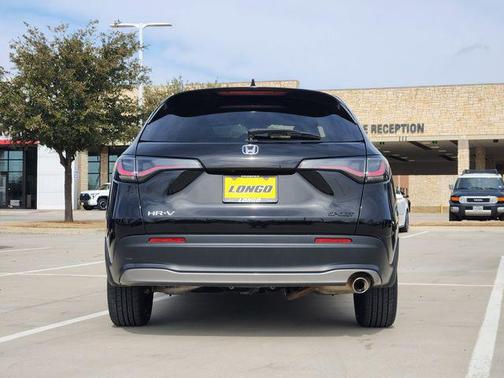 Crystal Black Pearl 2023 Honda HR-V AWD Sport