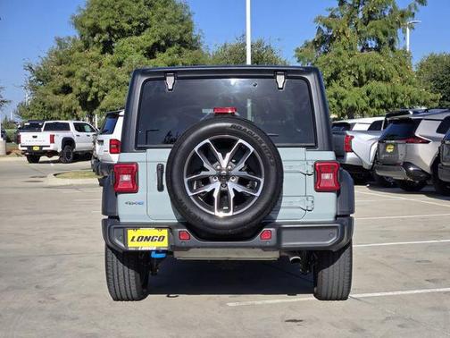 Earl Clearcoat 2024 Jeep Wrangler 4xe Sport S