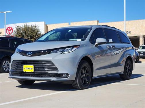 2026 Toyota Sienna Woodland Edition