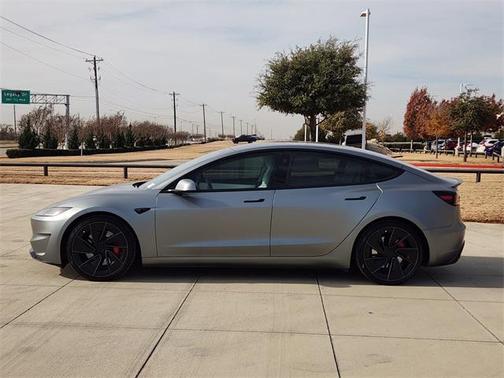 2024 Tesla Model 3 Performance