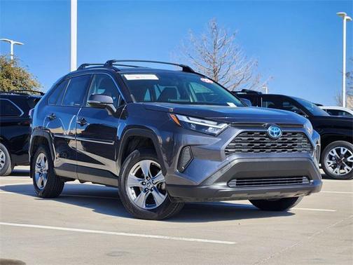 2023 Toyota RAV4 Hybrid XLE