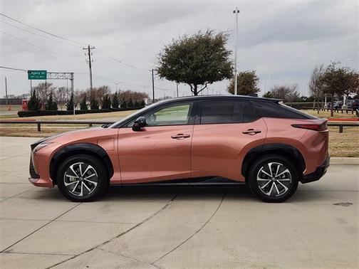 2024 Lexus RZ 300e Premium