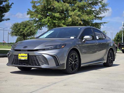 Heavy Metal 2026 Toyota Camry SE