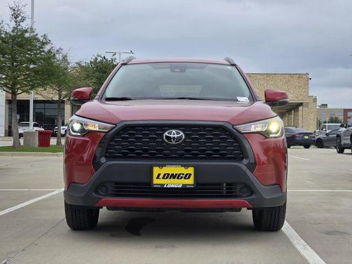 Barcelona Red Metallic 2022 Toyota Corolla Cross LE