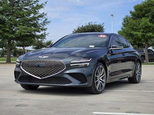 Hallasan Green 2023 Genesis G70 2.0T RWD