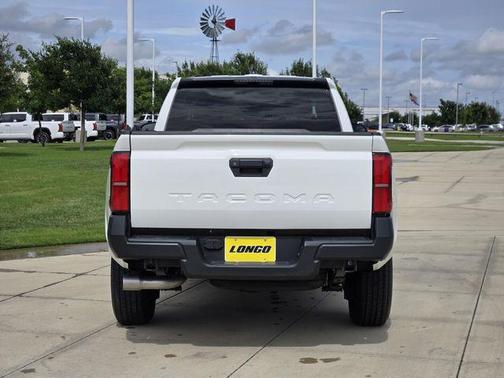 Ice 2024 Toyota Tacoma SR