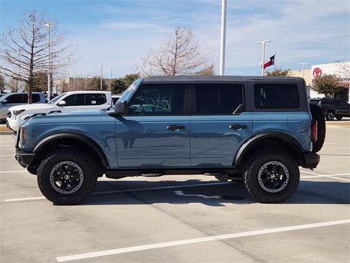2022 Ford Bronco Badlands